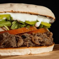 Sandwich Mechada Chacarero